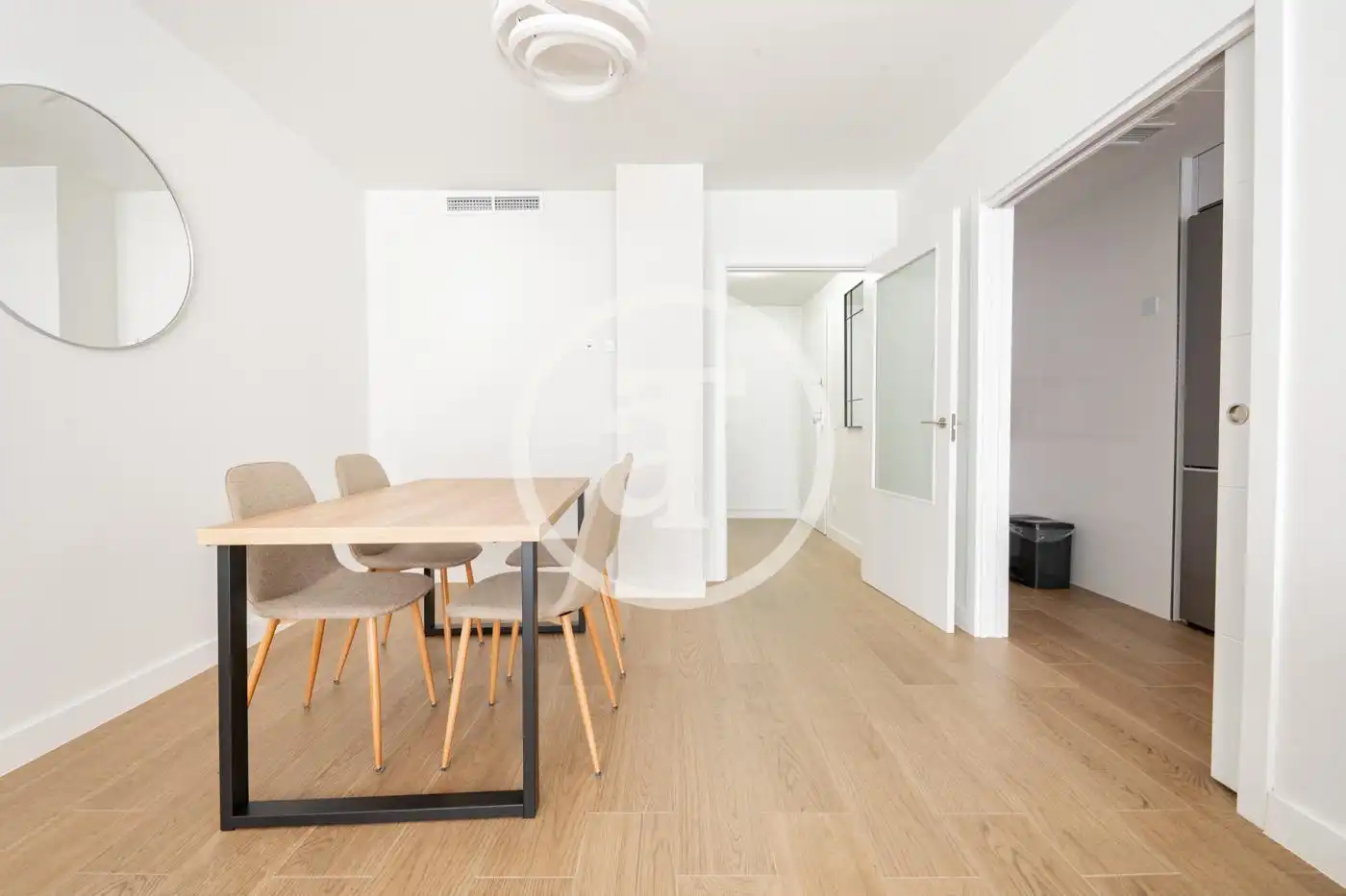 Flat for rent in Calle de San Aquilino, Almenara -Ventilla