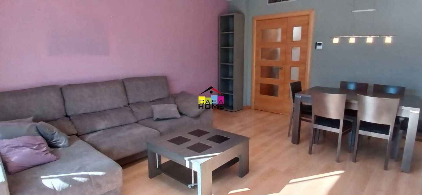 Piso en venta en Parque Sensal