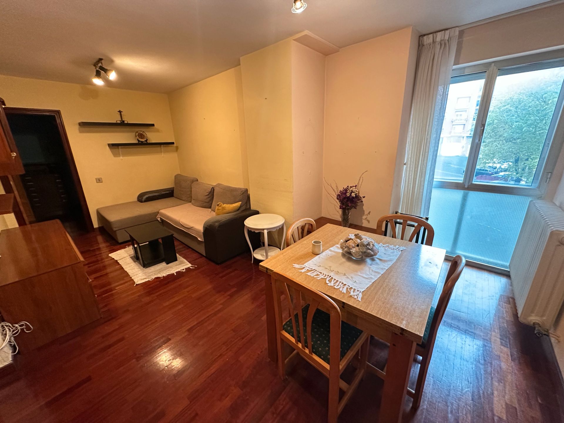Living room of Apartment for sale in  Logroño  with Heating, Parquet flooring and Storage room