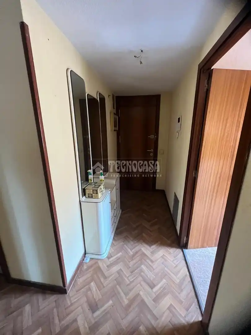 Piso en venta en Madrid con Calefacción y Terraza