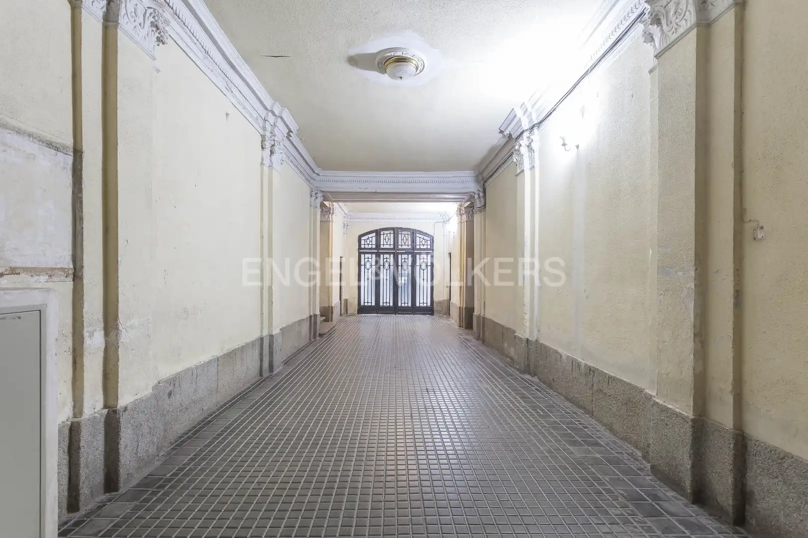 Piso en venta en Calle Atocha, Cortes - Huertas
