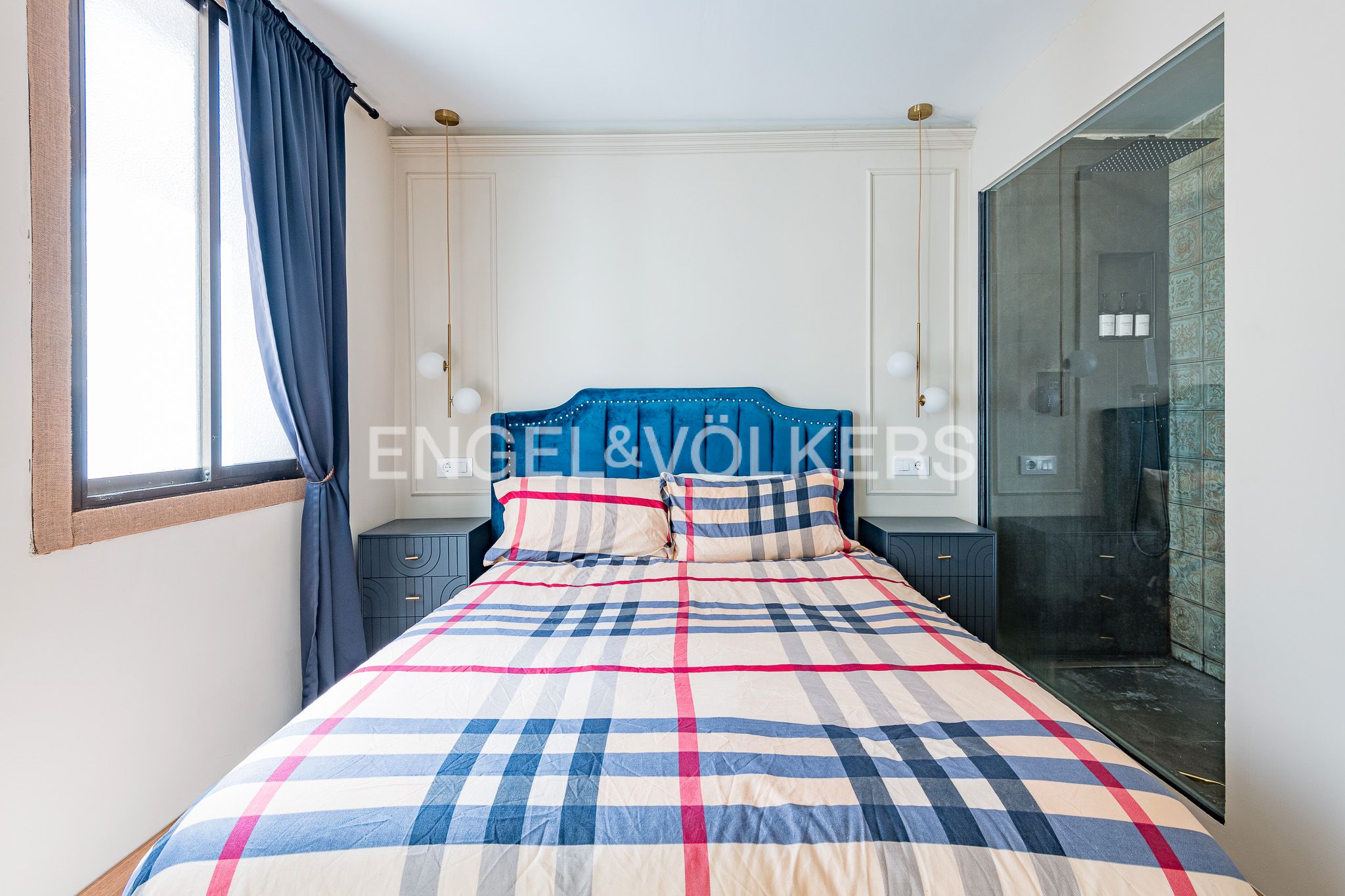 Dormitori de Apartament en venda en  Barcelona Capital amb Calefacció, Moblat i Balcó