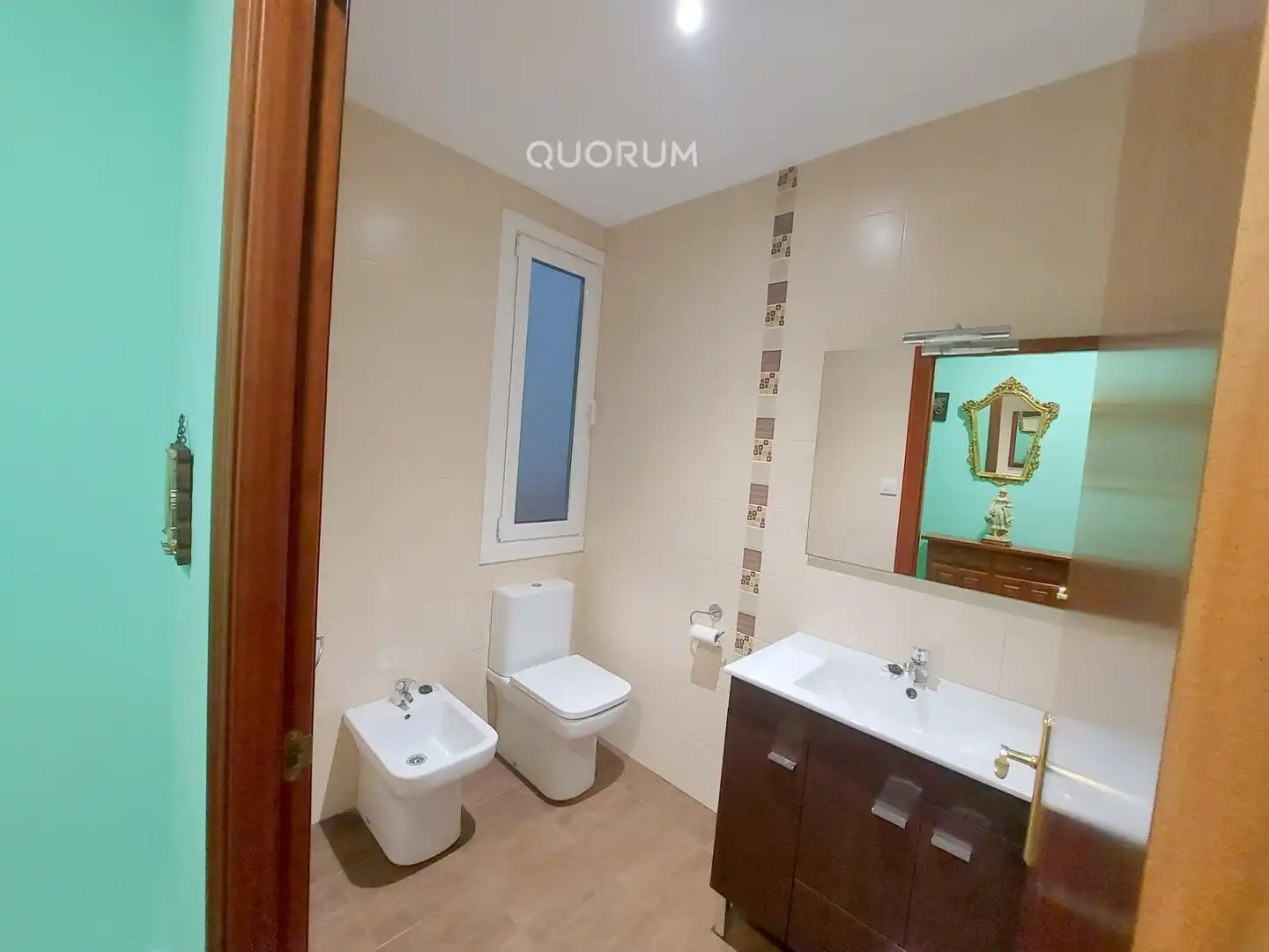 Badezimmer von Wohnung zum Verkauf in Bilbao 