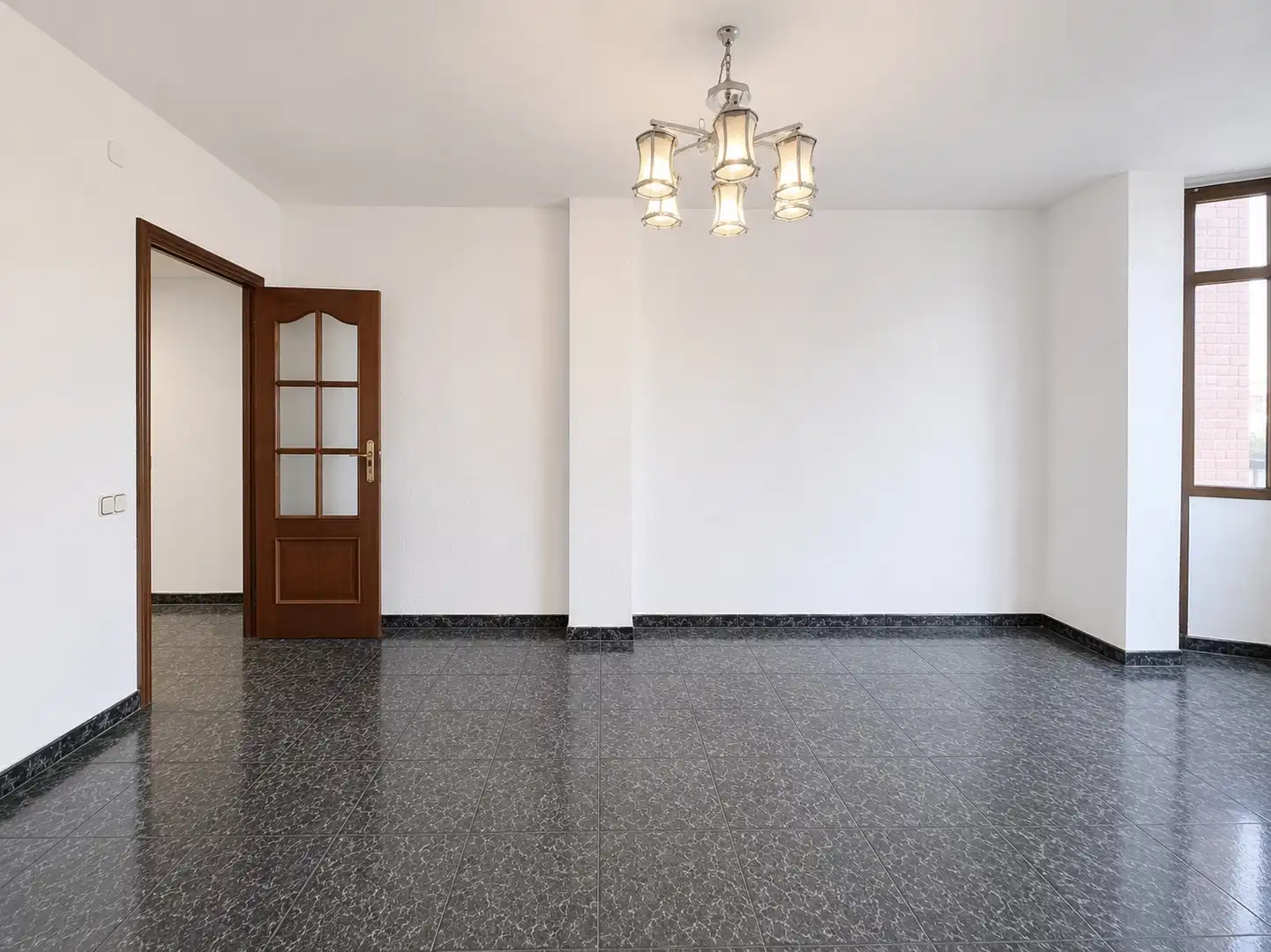Piso en venta en Barcelona con Balcón
