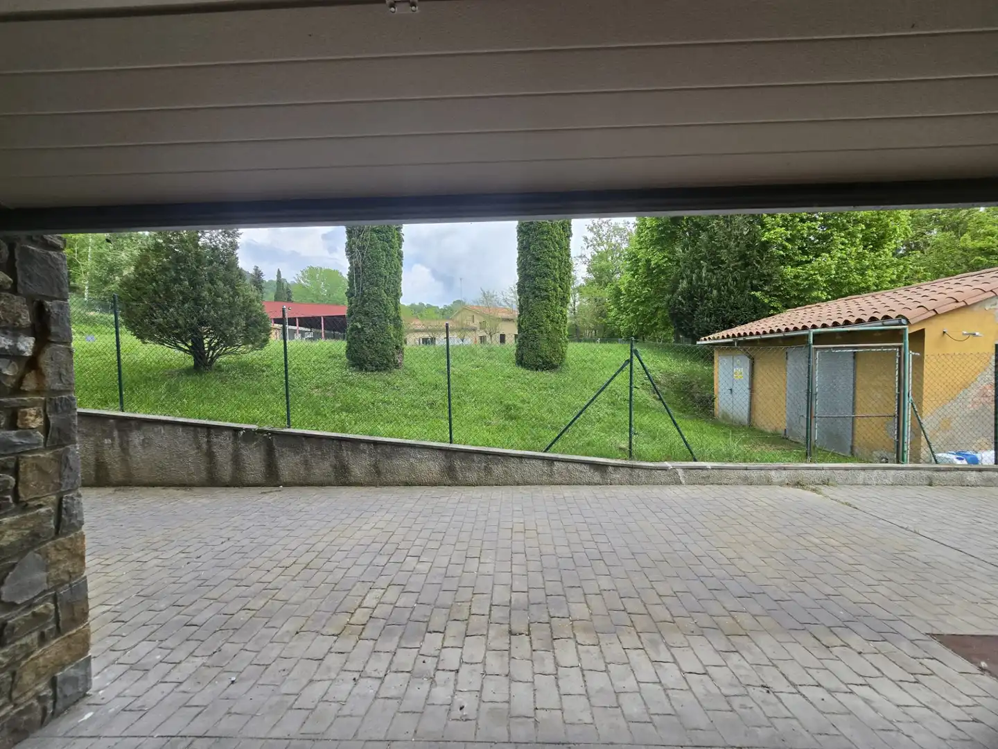 Aparcament de Casa o xalet en venda en Vallfogona de Ripollès amb Calefacció, Jardí privat i Parquet