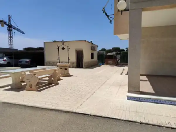 Villa con piscina in vendita a Torrellano, imagen 2