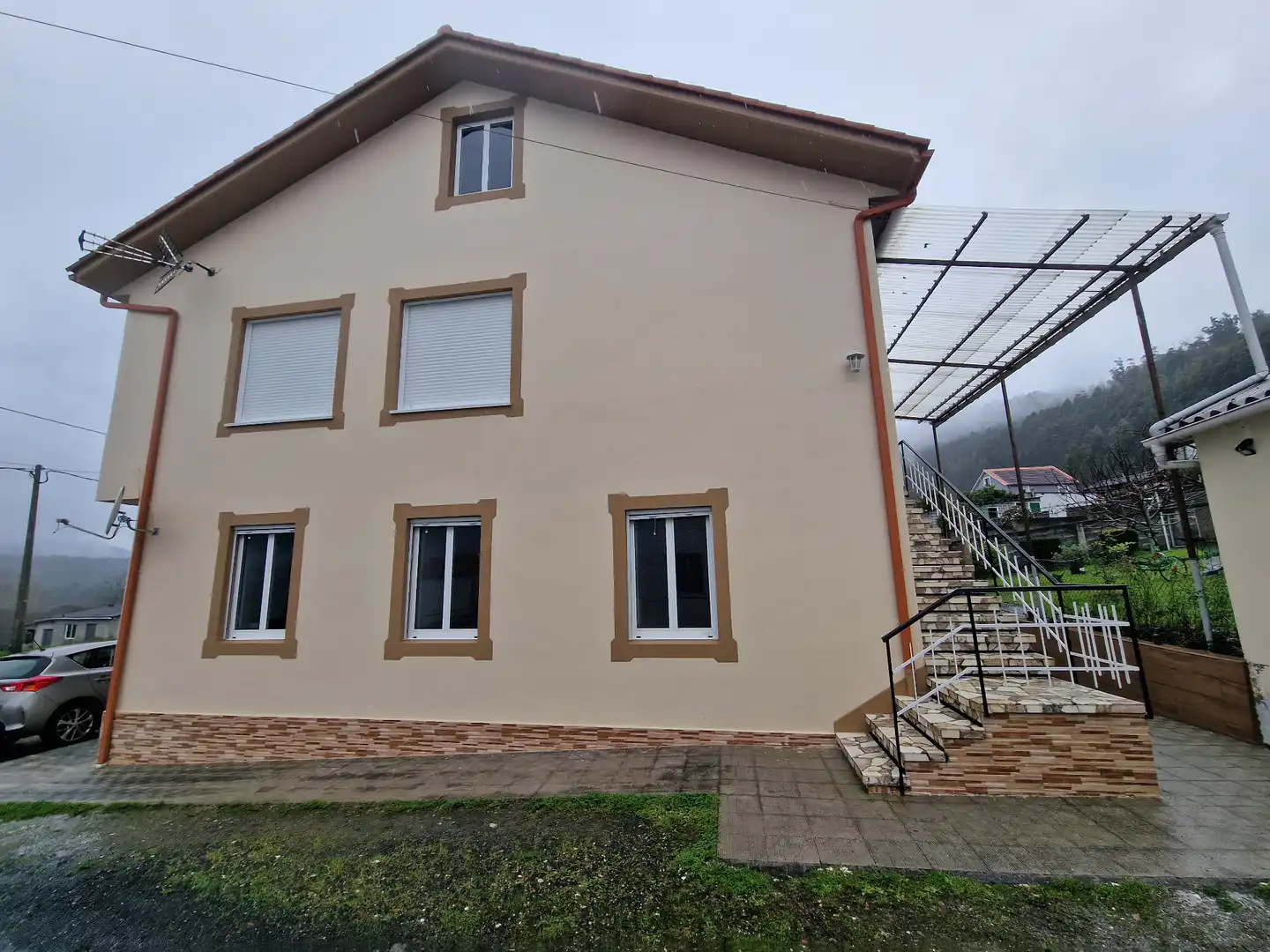 Casa amb jardí en venda a Sedes - Pedroso - Doso