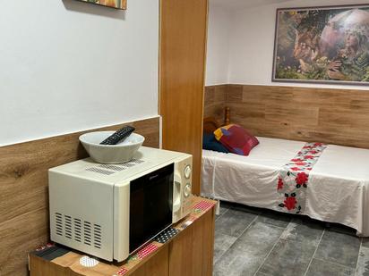 Bedroom of Flat to rent in L'Hospitalet de Llobregat  with Air Conditioner, Heating and Furnished