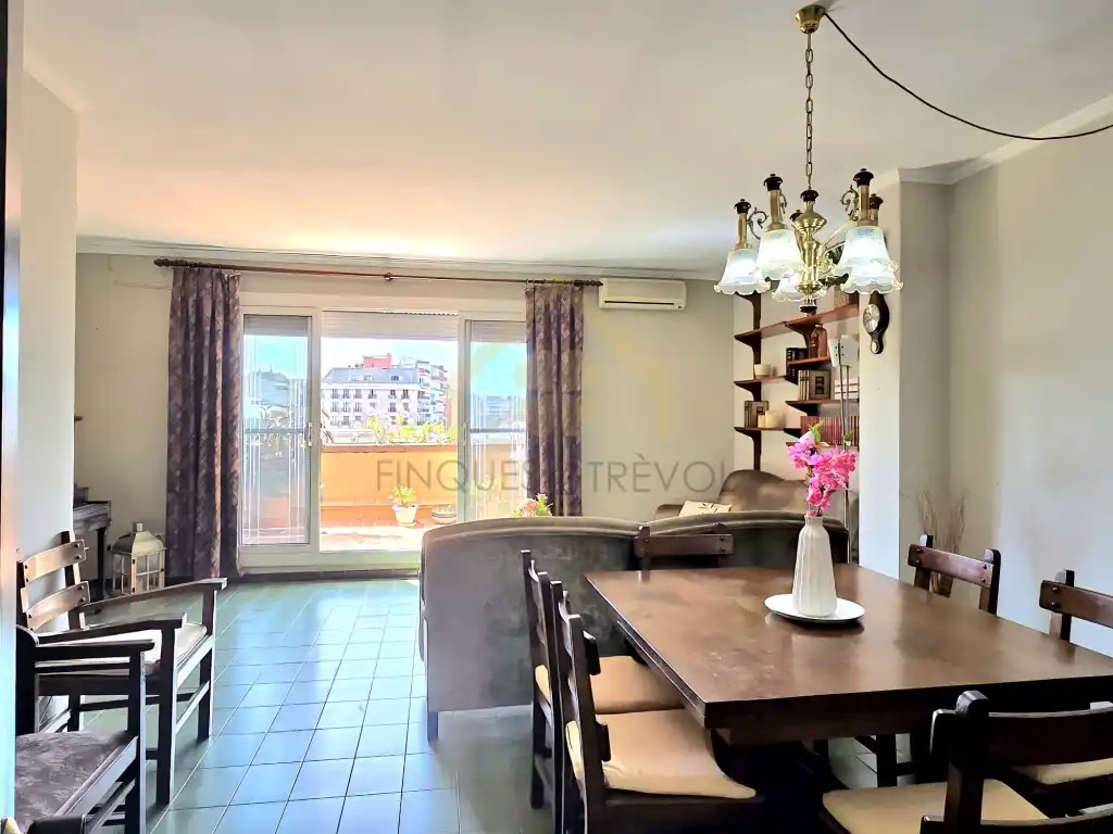 Àtic en venda a Calle Hospital, Joan Prim