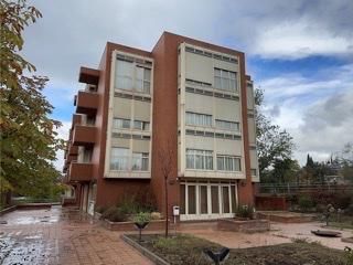 Vista exterior de Apartament en venda en Pozuelo de Alarcón amb Aire condicionat, Calefacció i Jardí privat