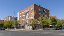 Außenansicht von Geschaftsraum zum verkauf in Alcalá de Henares mit Terrasse