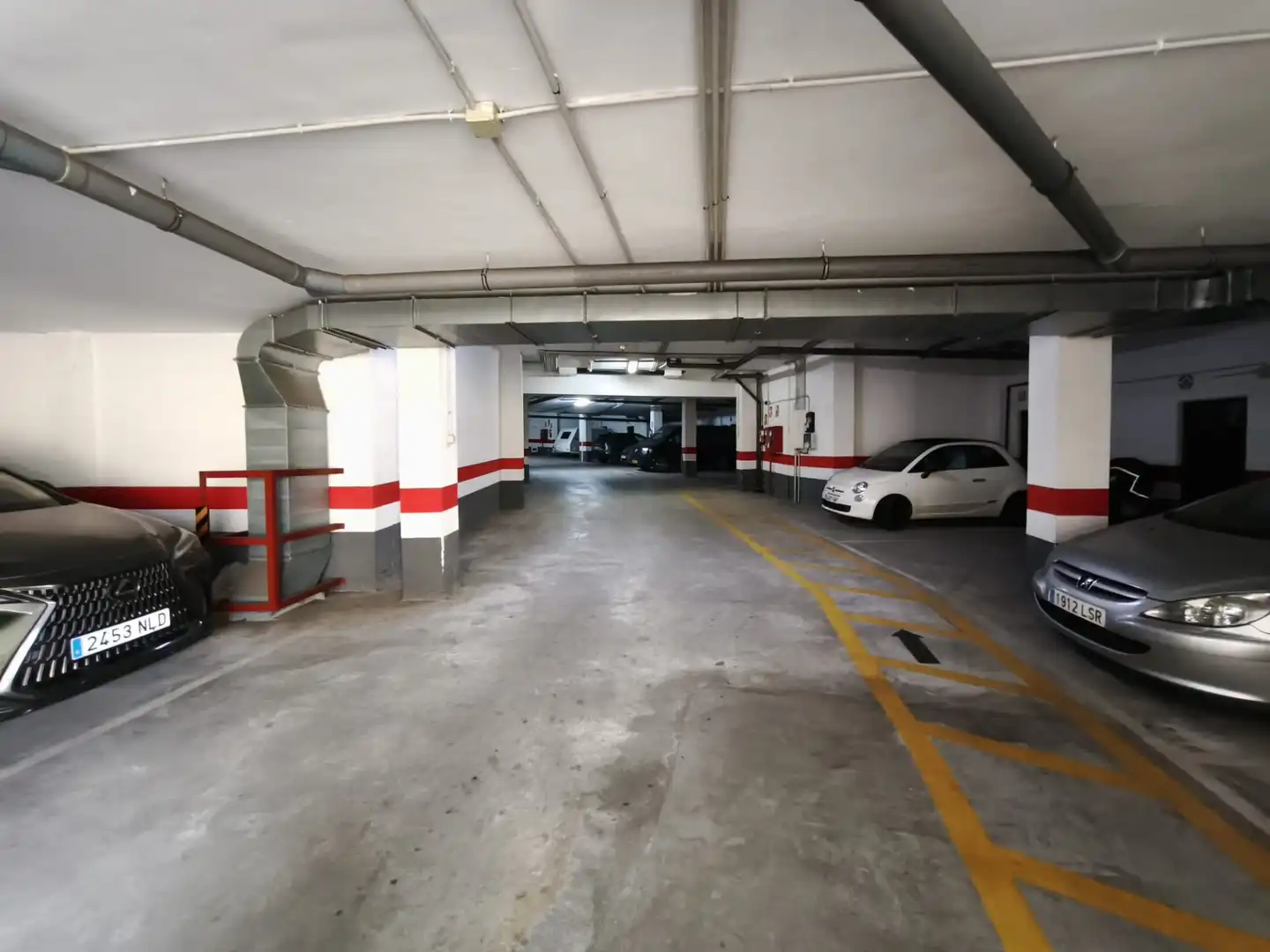 Parking de Ático en venta en Benalmádena con Aire acondicionado, Terraza y Trastero