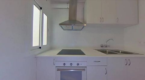 Foto 5 de Piso en venta en Calle Teide, Les Planes, L'Hospitalet de Llobregat