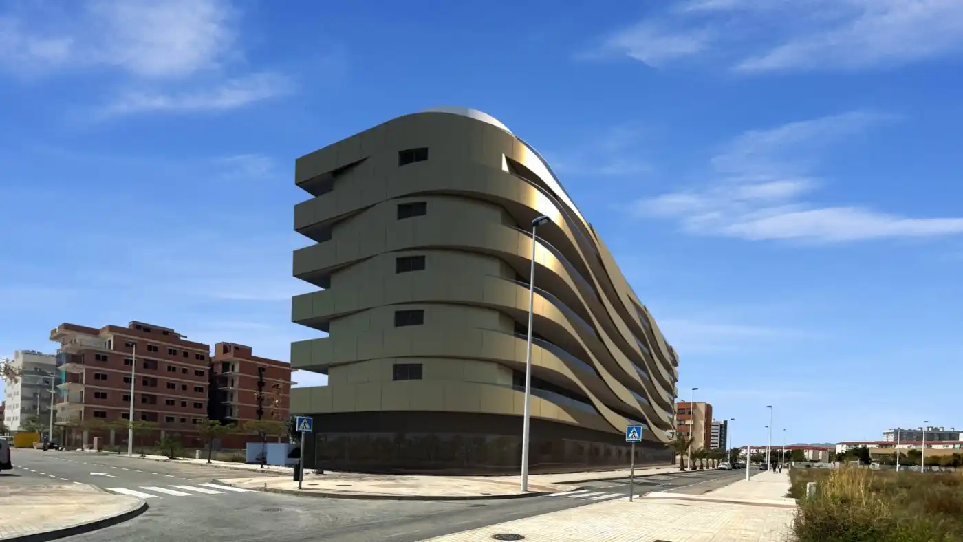 Vista exterior de Piso en venta en Elche / Elx con Aire acondicionado, Calefacción y Terraza