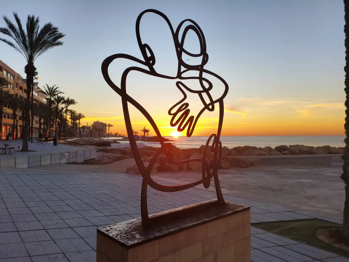Außenansicht von Wohnung zum Verkauf in Torrevieja mit Klimaanlage, Heizung und Terrasse