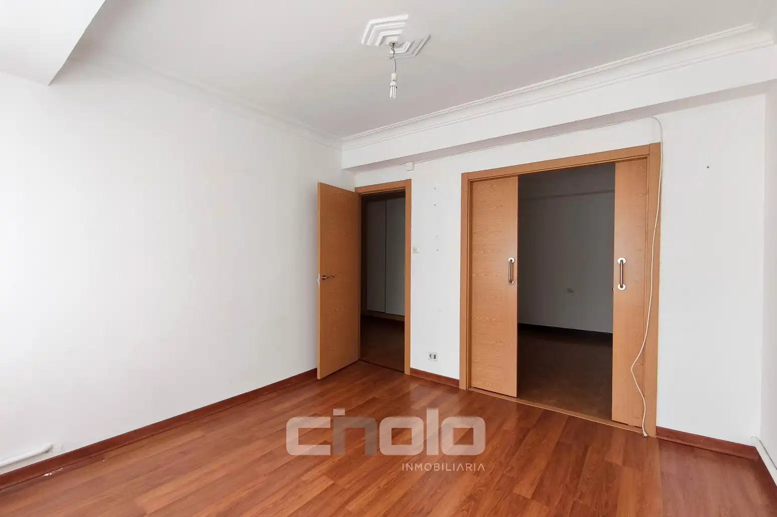 Wohnung zum Verkauf in Lugo mit Heizung, Terrasse und Balkon