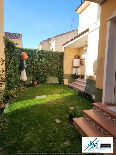 Jardín de Casa adosada en venta en Numancia de la Sagra con Aire acondicionado, Calefacción y Jardín privado