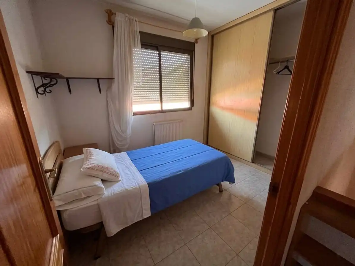 Dormitori de Casa adosada en venda en Torija amb Calefacció