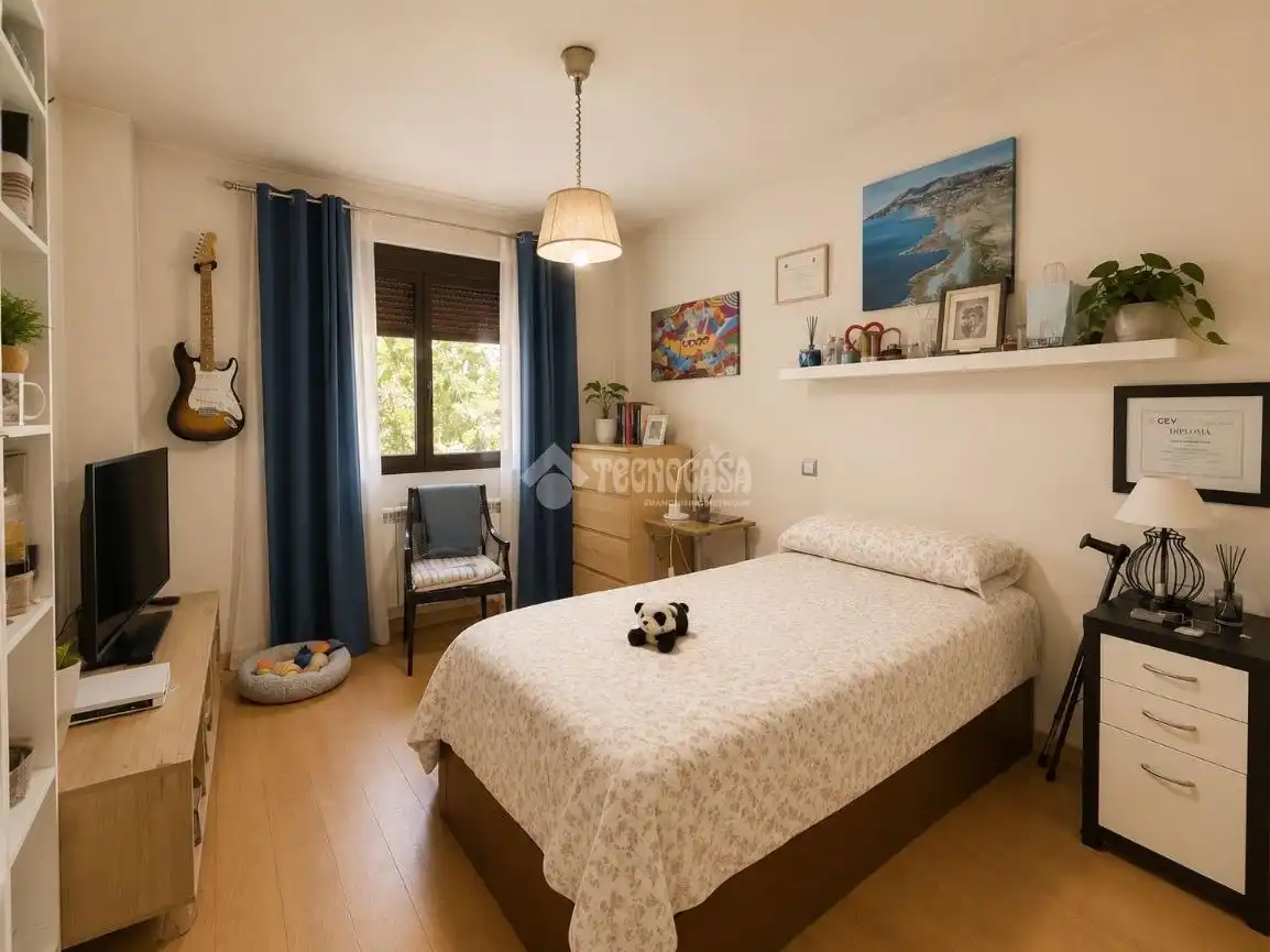 Bedroom of Detached homes for sale in Villanueva de la Cañada  with Air Conditioner, Heating and Terrace