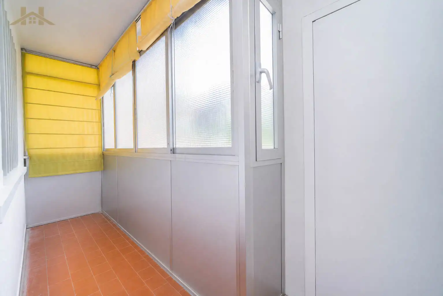 Flat with terrace for sale in Calle de la Reina Mercedes, imagen 4