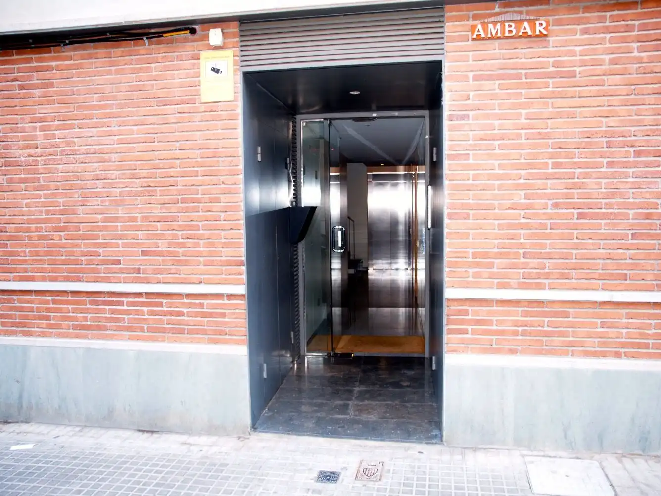 Ground floor for rent in Ponent