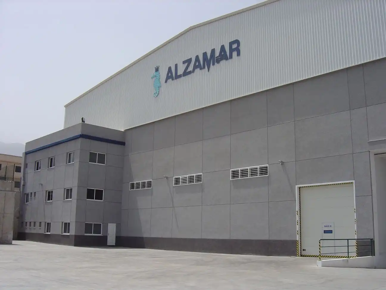 Exterior view of Industrial buildings for sale in Candelaria
