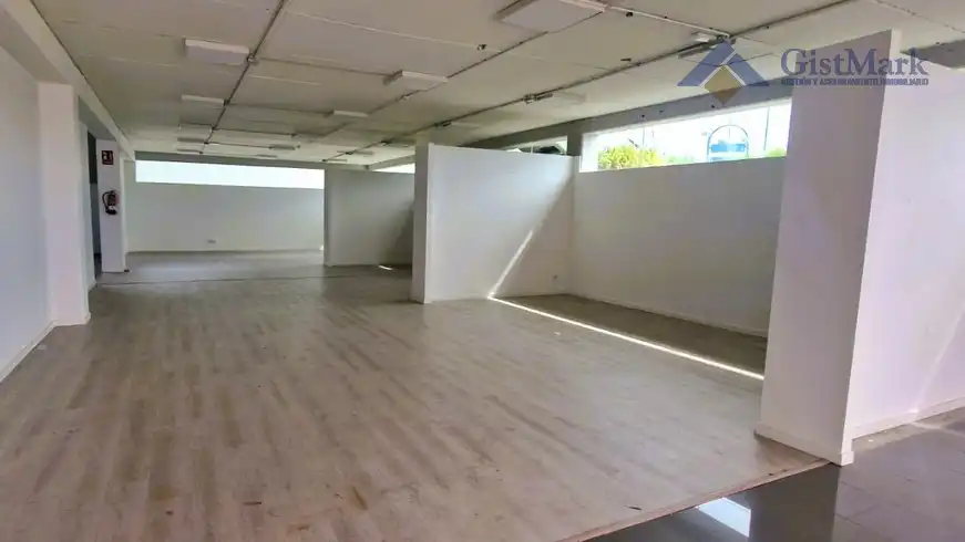 Industrial buildings for rent in Vigo   with Heating and Alarm