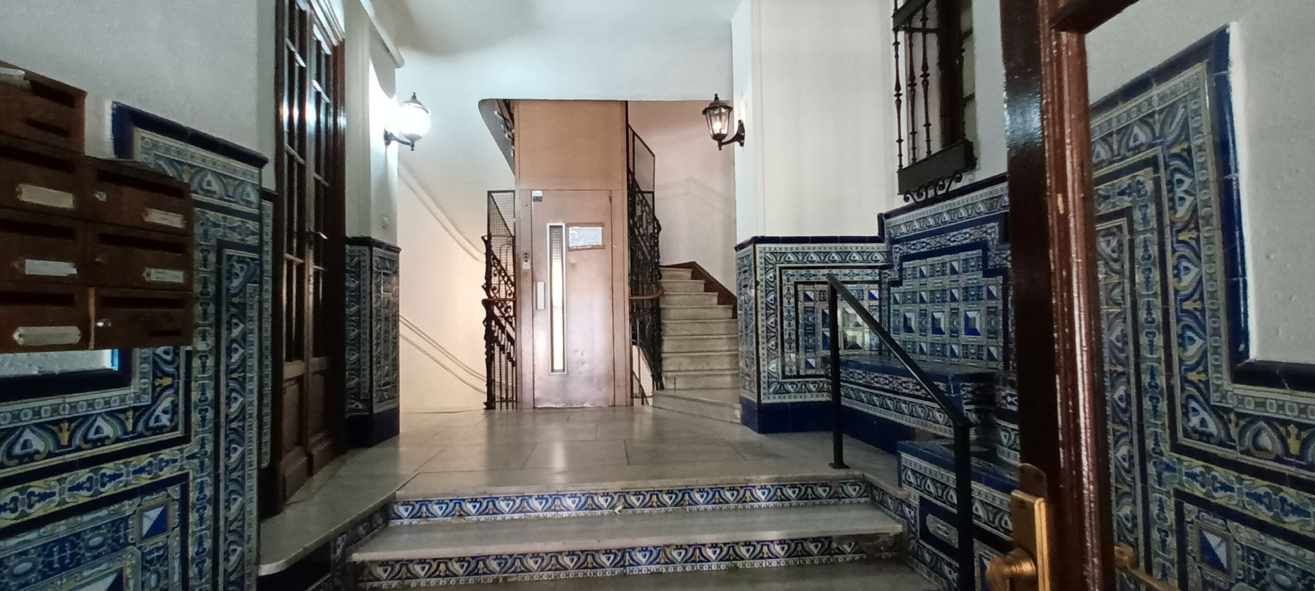 Pis en venda en  Madrid Capital amb Calefacció, Moblat i Balcó