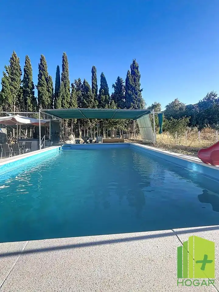 Piscina de Casa o xalet en venda en La Guardia de Jaén amb Aire condicionat, Jardí privat i Terrassa