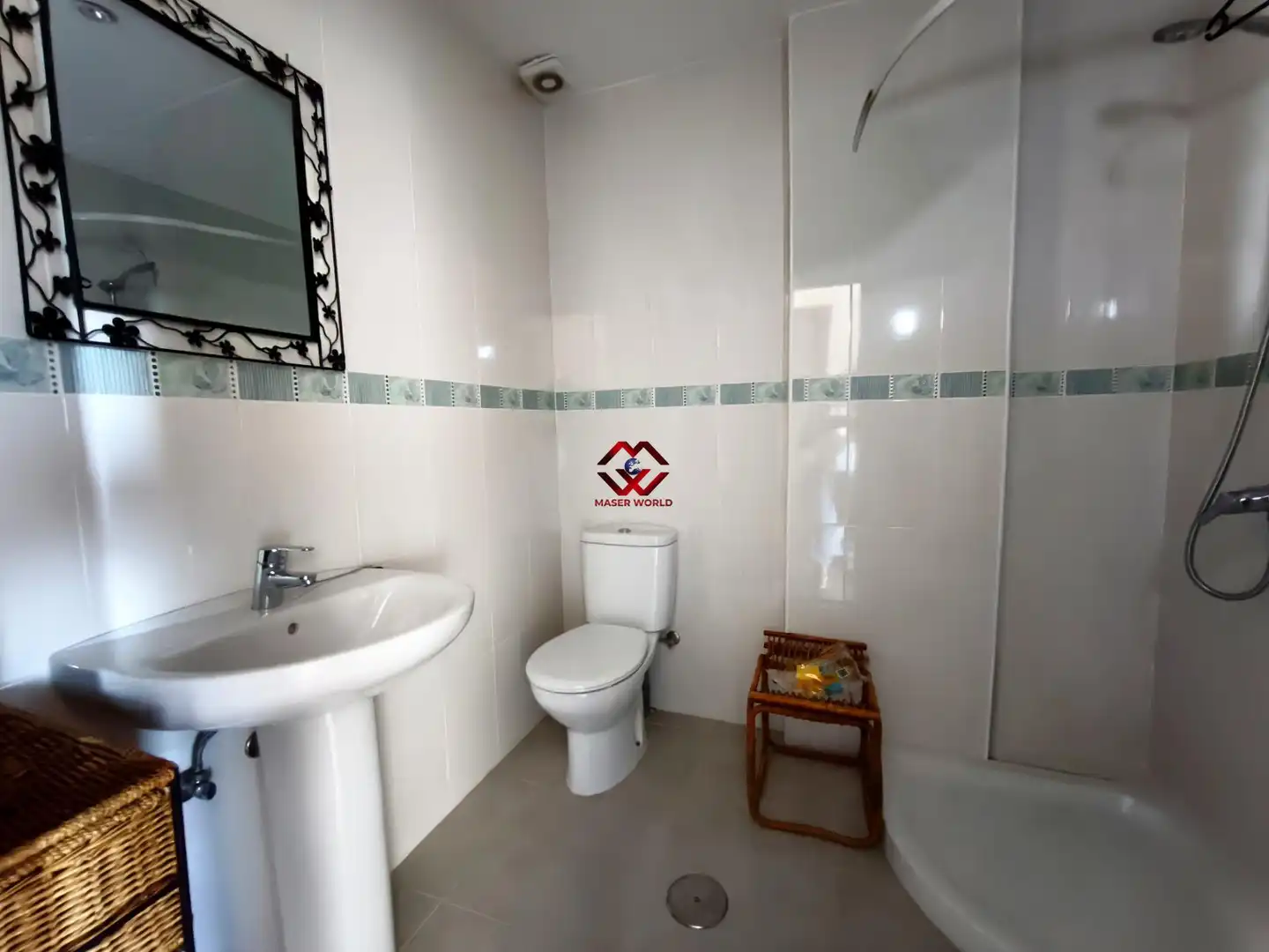 Baño de Piso en venta en Mazarrón con Terraza, Trastero y Amueblado