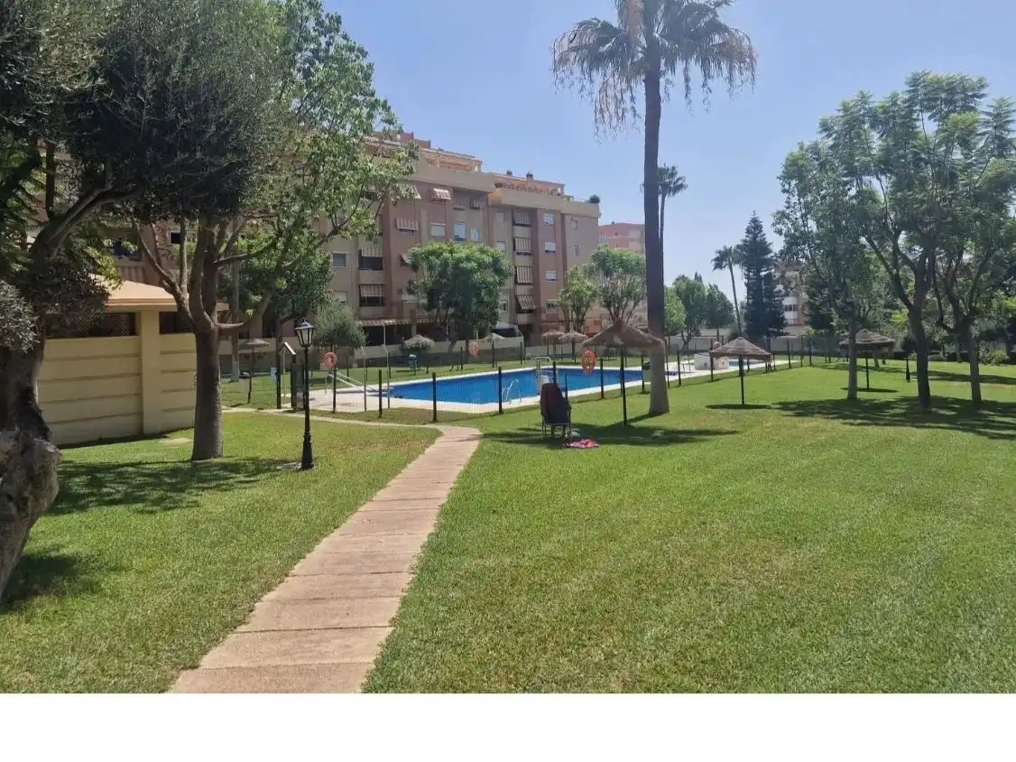 Exterior view of Attic for sale in El Pinillo 