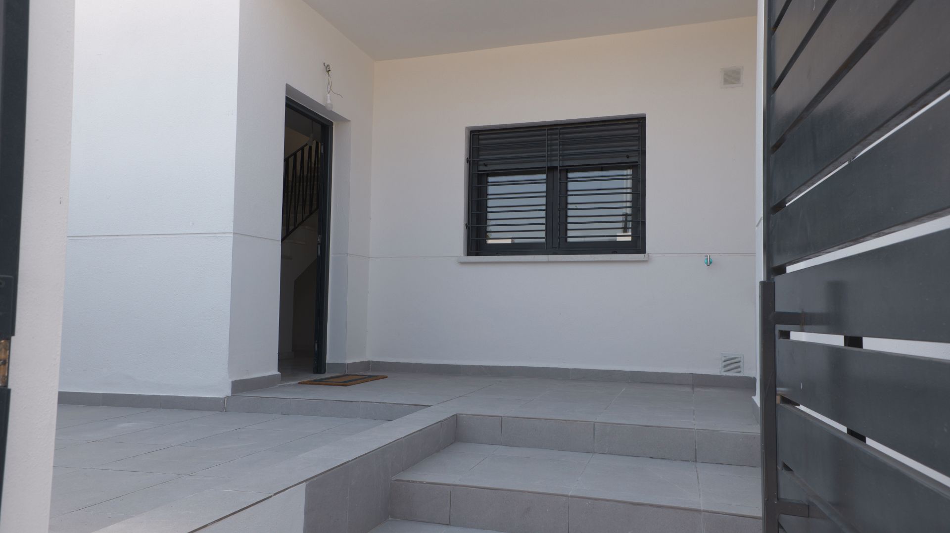 Casa adosada en venda en Salteras amb Traster i Piscina comunitària