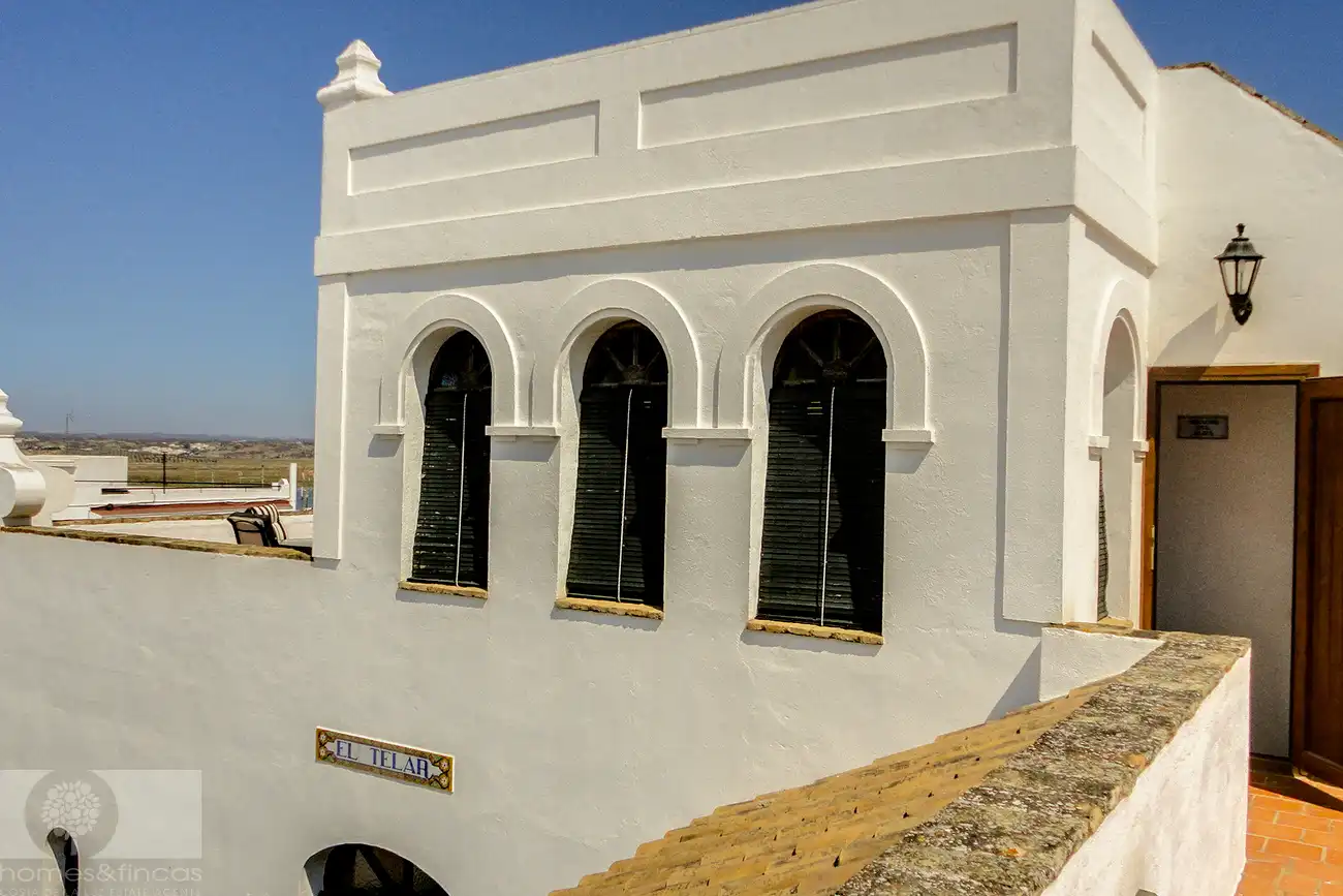 Außenansicht von Gebäude zum Verkauf in Ayamonte