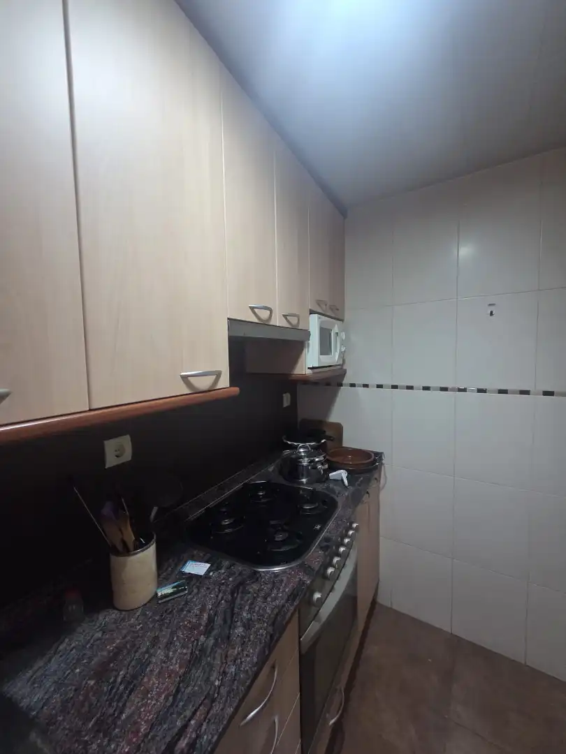 Cocina de Piso en venta en Barcelona con Balcón
