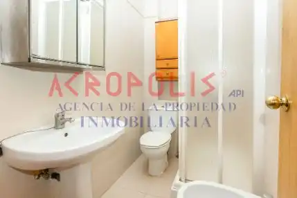 Dormitori de Pis en venda en Zamora Capital  amb Calefacció