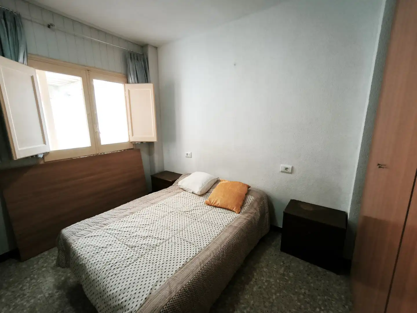 Schlafzimmer von Wohnung zum Verkauf in La Ràpita mit Möbliert