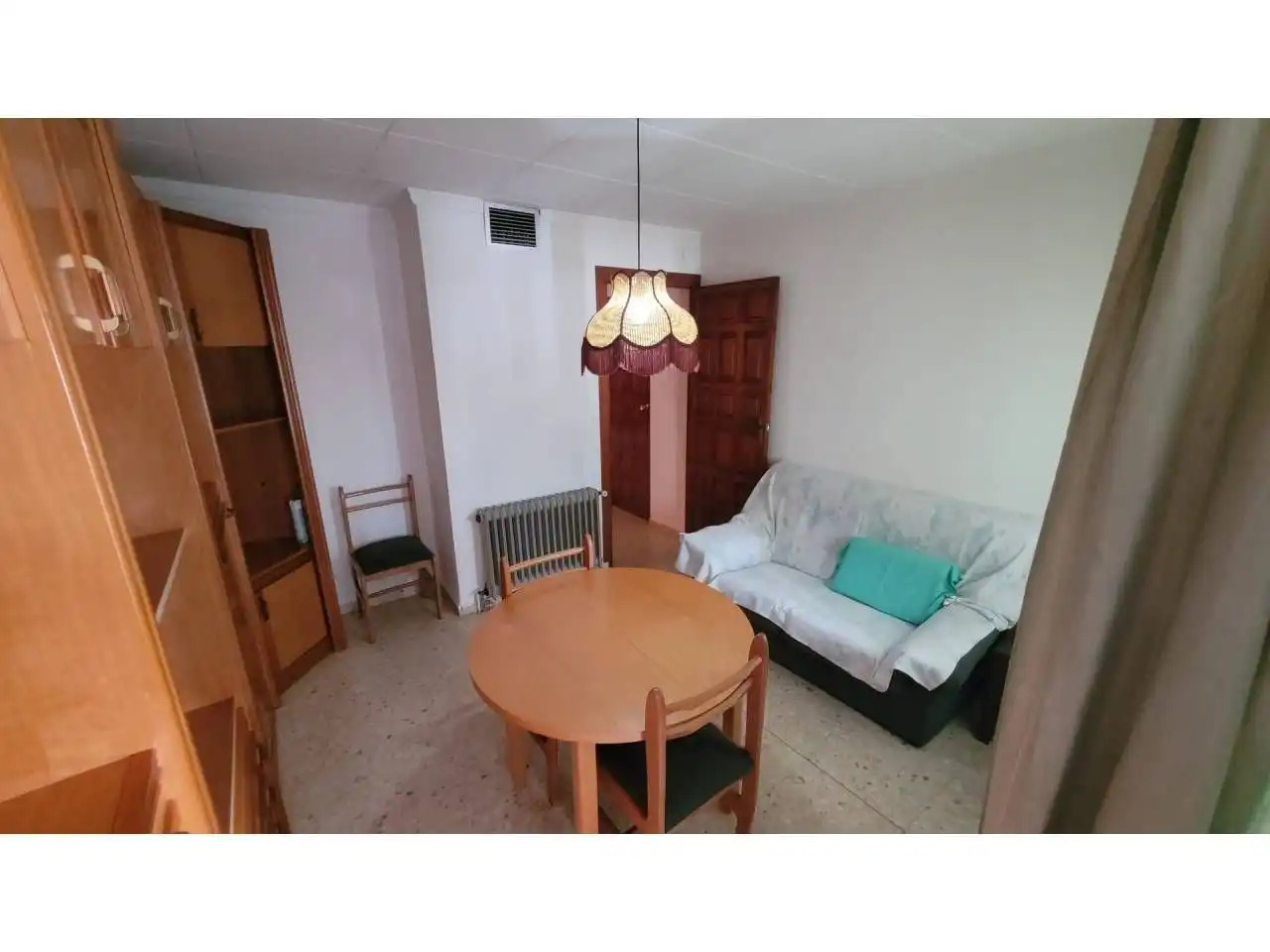 Habitación de Piso en venta en Campillo de Altobuey con Jardín privado y Balcón