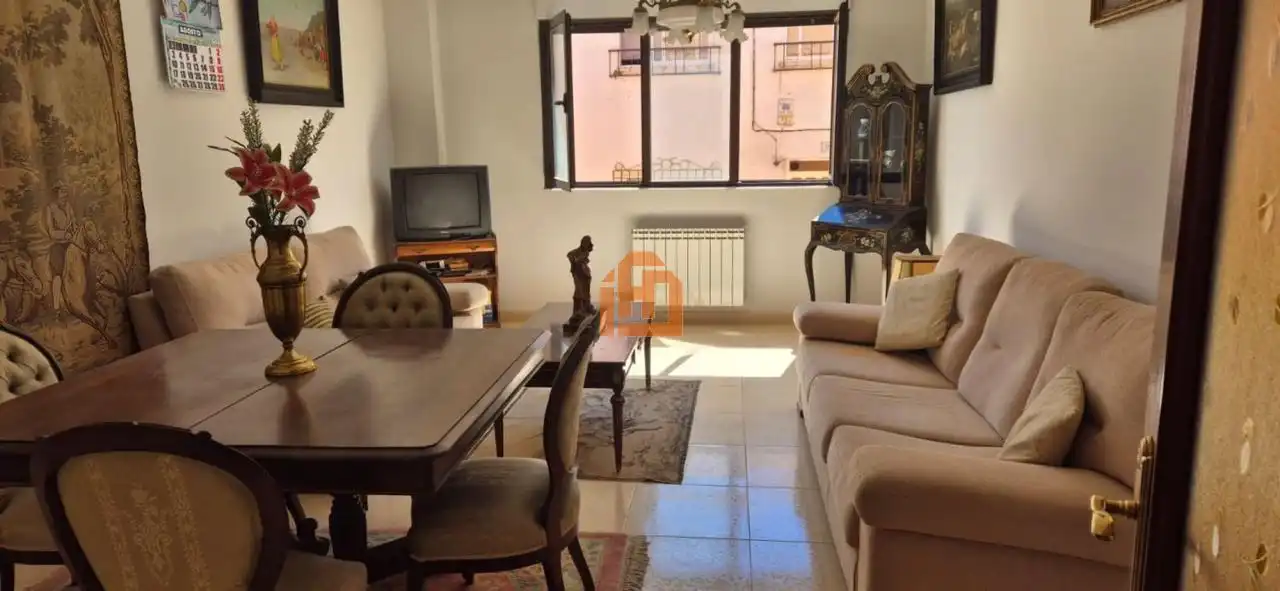 Apartament en venda a El Almendro, Gordoncillo