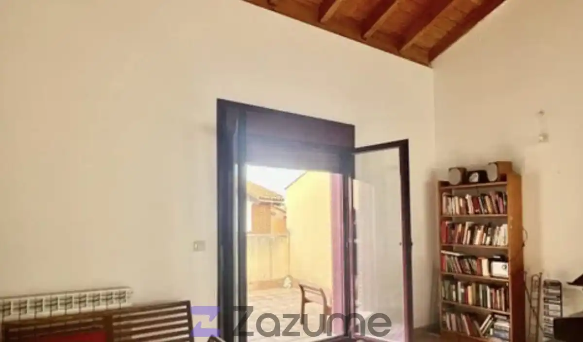 Casa adosada de lloguer a C. Mariana Pineda, Crucero - Aquende