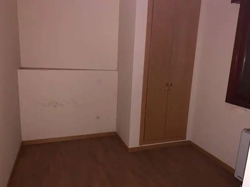 Habitación de Casa adosada en venta en Villamayor de Calatrava con Calefacción, Jardín privado y Terraza