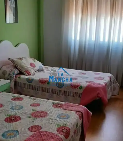 Dormitori de Casa adosada en venda en Pozohondo amb Aire condicionat, Calefacció i Terrassa