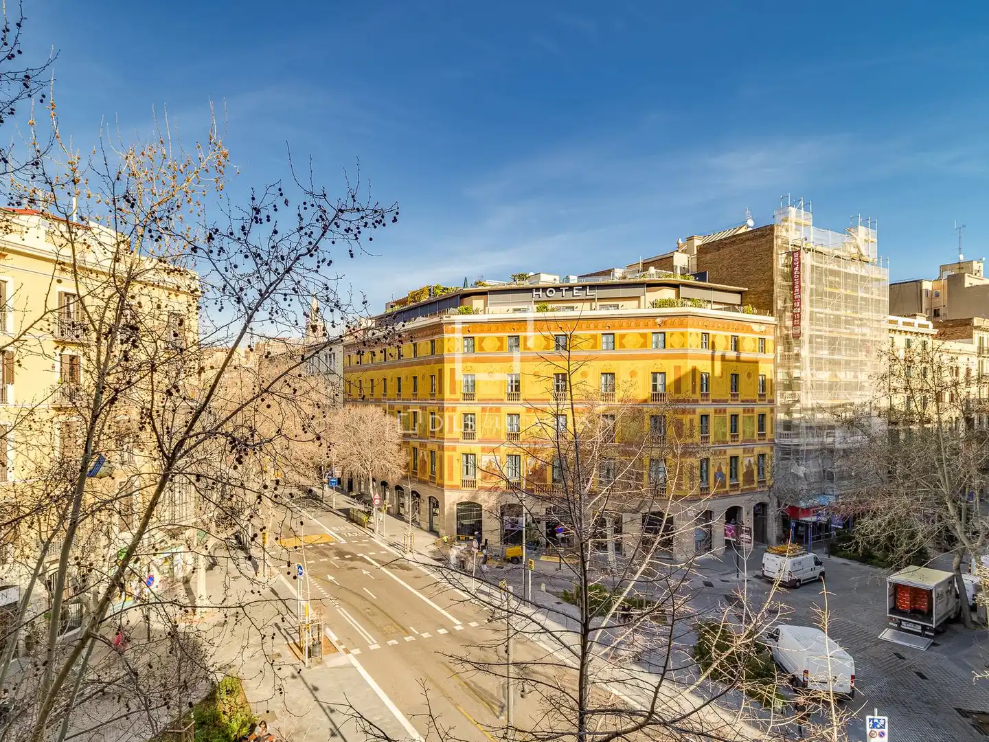 Vista exterior de Piso en venta en Barcelona con Calefacción, Parquet y Trastero