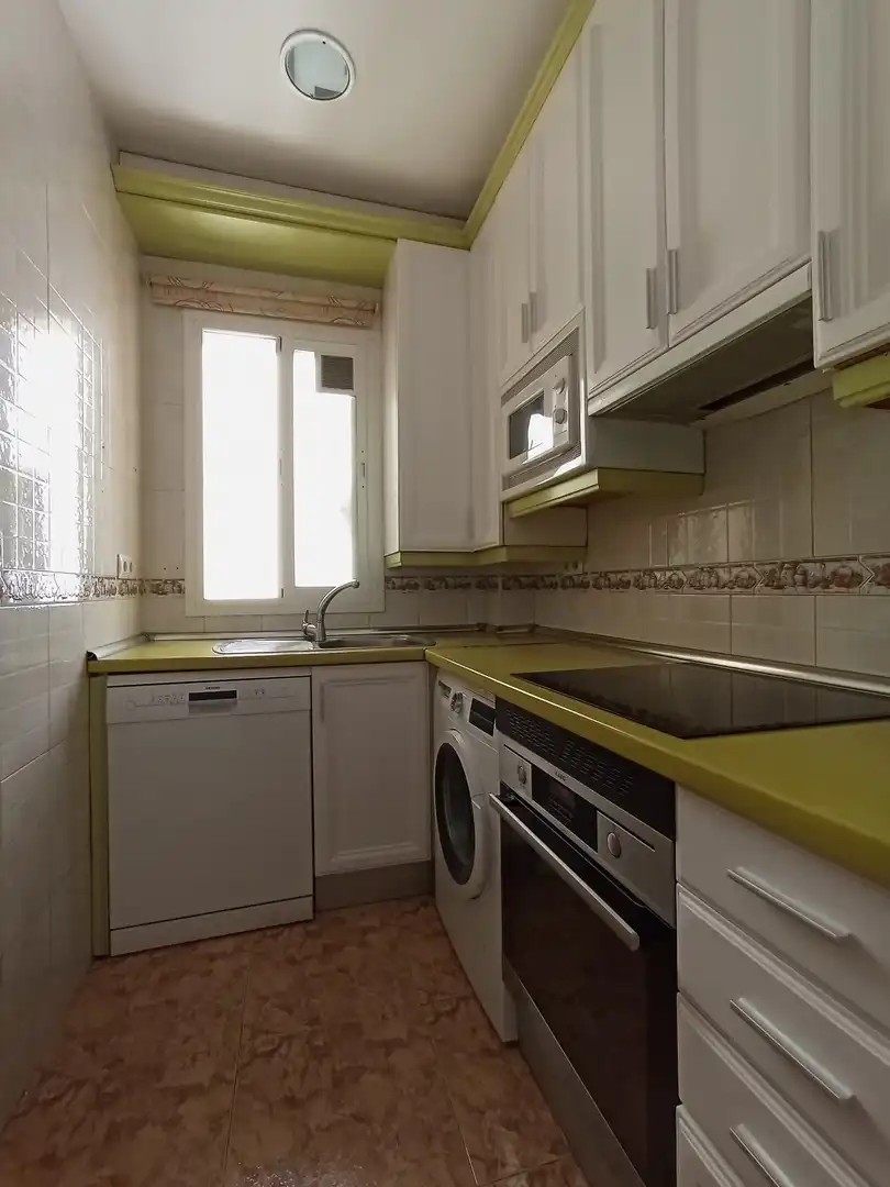 Cocina de Piso de alquiler en Madrid con Aire acondicionado, Calefacción y Parquet