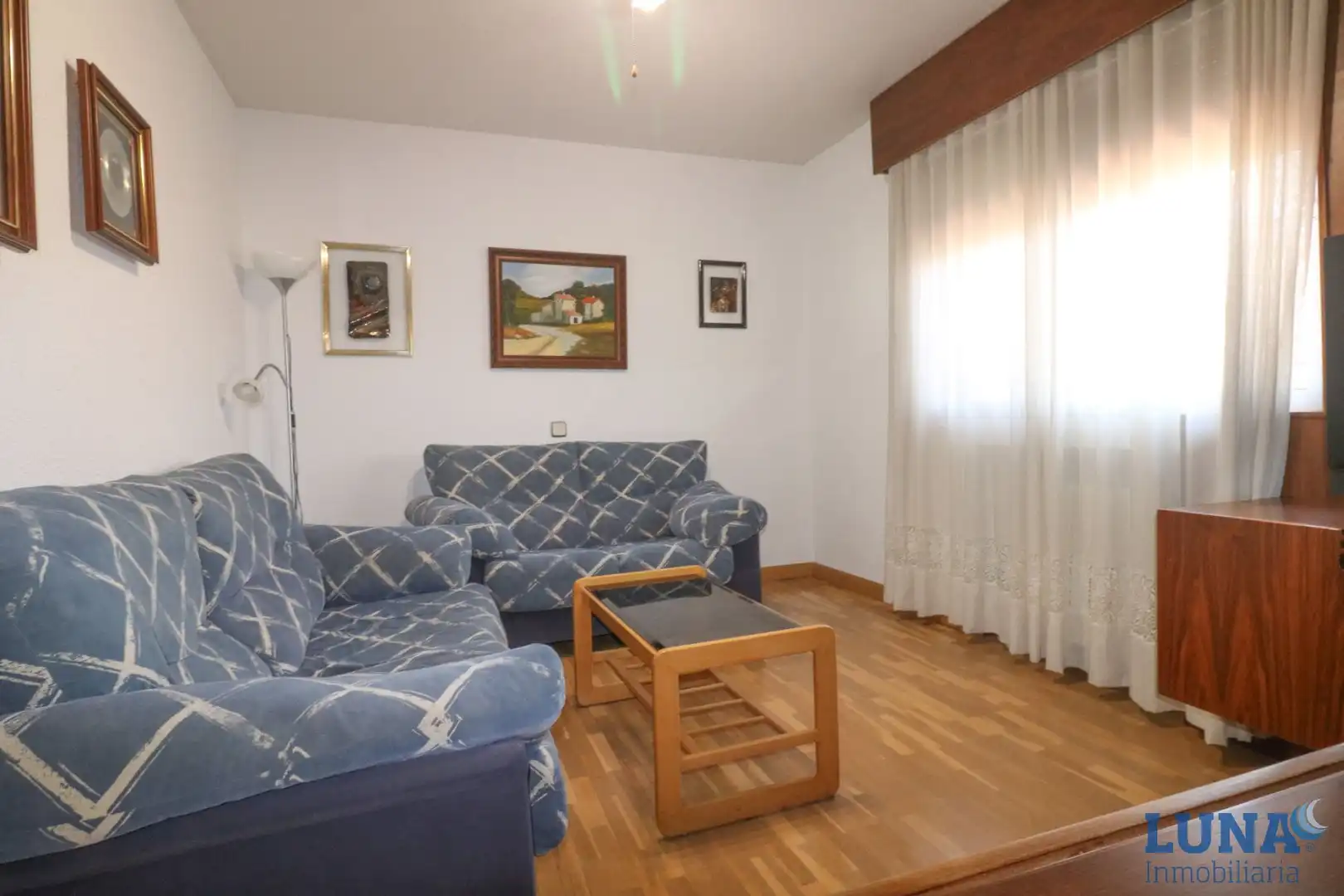 Sala de estar de Casa adosada en venta en Getafe con Calefacción y Trastero