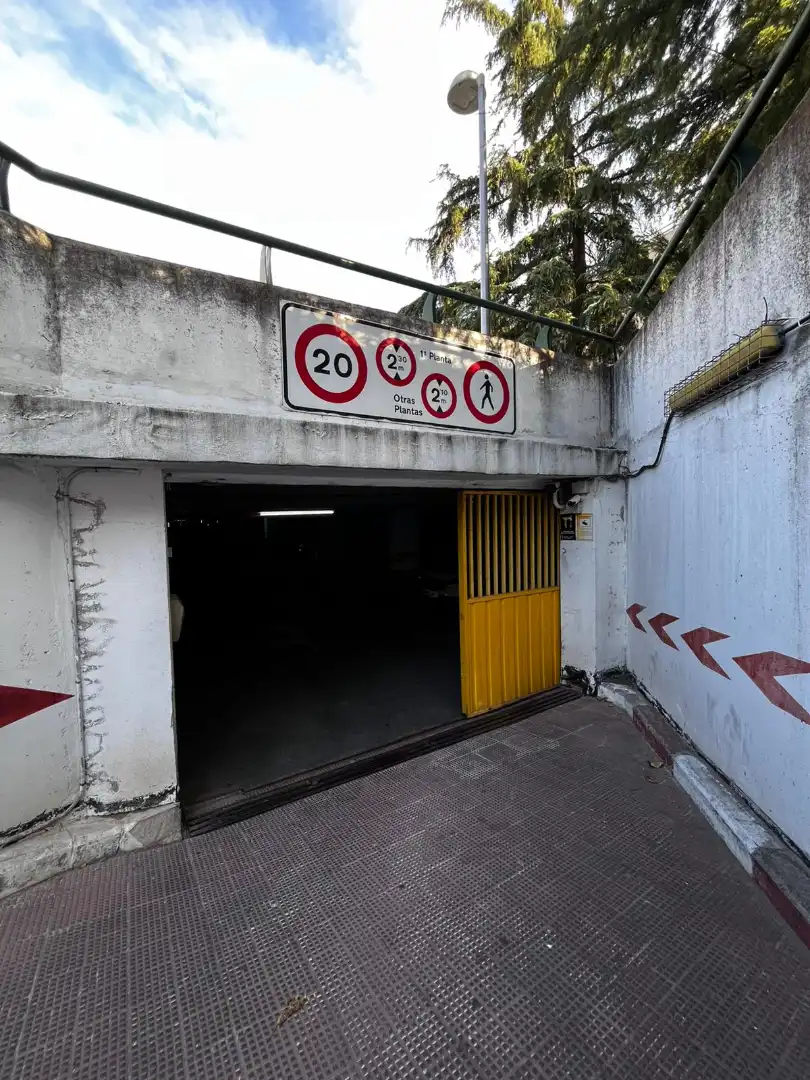 Parking de Garaje en venta en Madrid