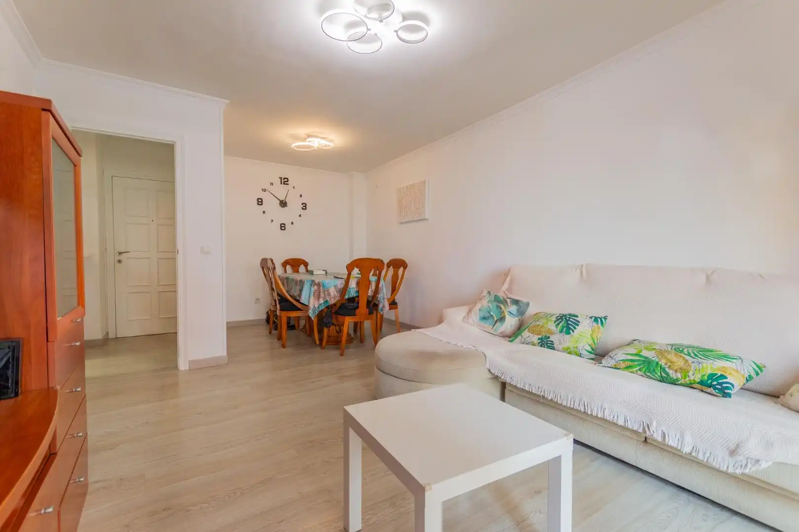 Living room of Flat for sale in Águilas  with Private garden, Terrace and Furnished