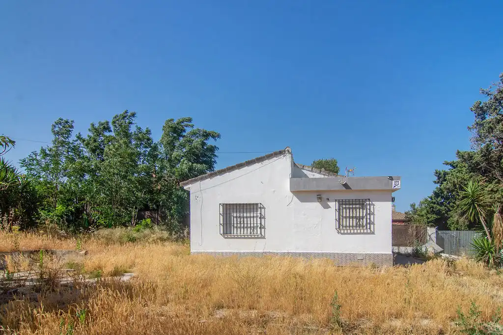 Exterior view of Detached homes for sale in Chiclana de la Frontera