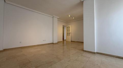 Foto 2 de Pis de lloguer a  Agustina Aragon, Santa Marina, Badajoz Capital