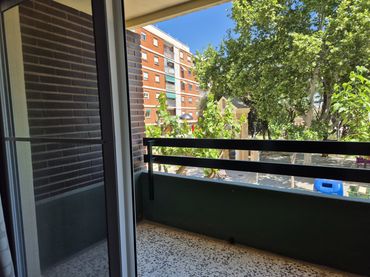 Wohnung mit Balkon zum Verkauf in Carrer Periodista Badia