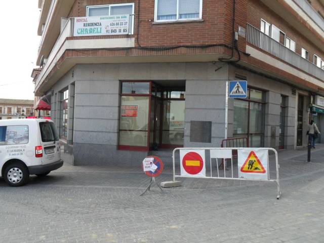 Local comercial en Alquiler en Calle del Real, 3 en Centro